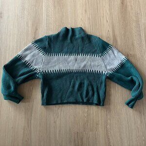 So Perla size Large sweater Gray Green Thick Stripe Colorblock